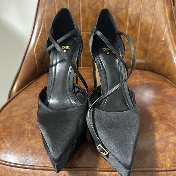 Zara heels size 39 - Picture 2 of 6